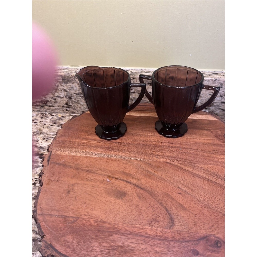 VINTAGE HAZEL-ATLAS NEWPORT, HAIRPIN CREAMER, SUGAR‎ BOWL IN AMETHYST